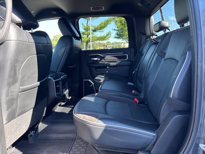 2023 RAM 3500 Laramie Crew Cab 4x4 8' Box
