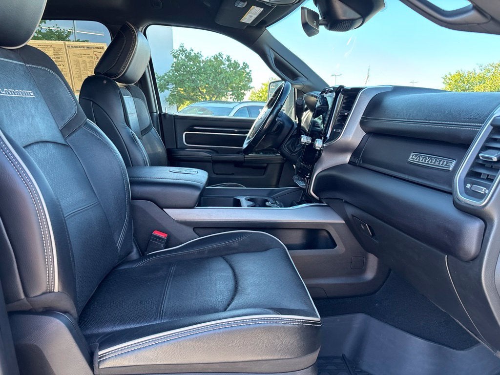 2023 RAM 3500 Laramie Crew Cab 4x4 8' Box