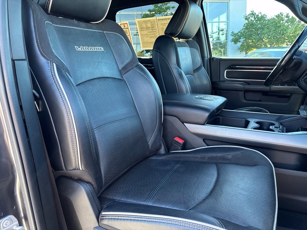 2023 RAM 3500 Laramie Crew Cab 4x4 8' Box