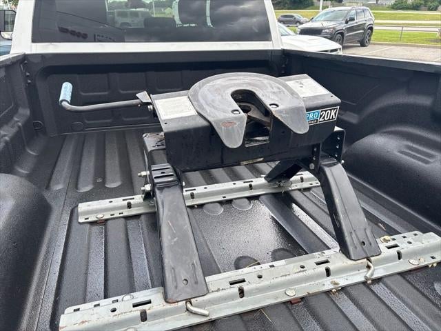 2019 RAM 2500 Big Horn Crew Cab 4x4 8' Box