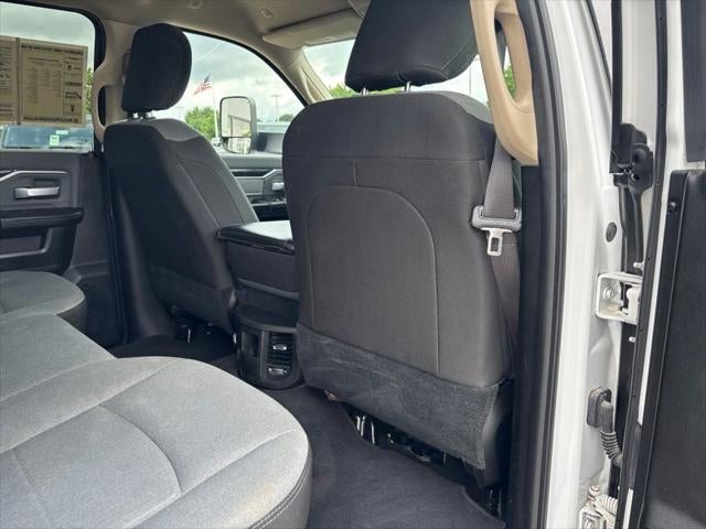 2019 RAM 2500 Big Horn Crew Cab 4x4 8' Box