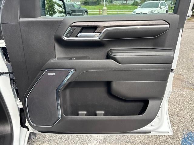 2024 Chevrolet Silverado 1500 4WD Crew Cab Short Bed LTZ