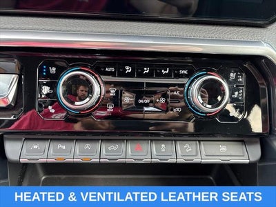 2023 GMC Sierra 1500 4WD Crew Cab Short Box Denali