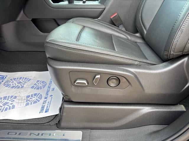 2023 GMC Sierra 1500 4WD Crew Cab Short Box Denali
