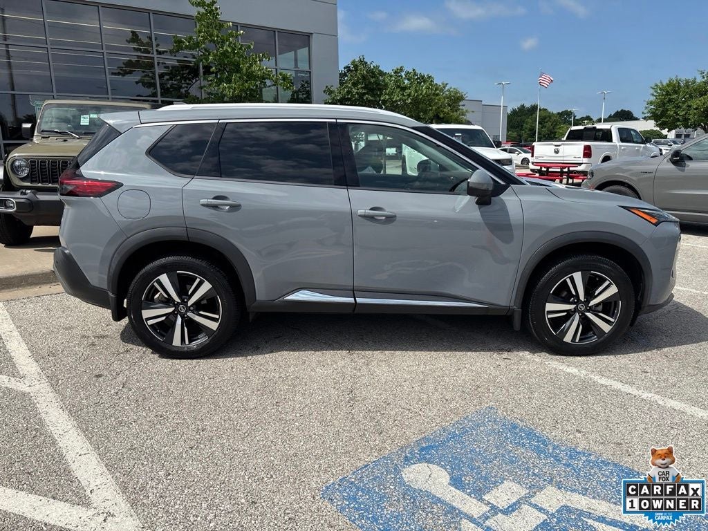 2021 Nissan Rogue SL