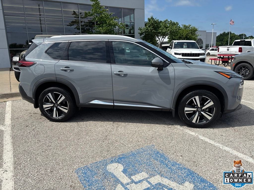 2021 Nissan Rogue SL