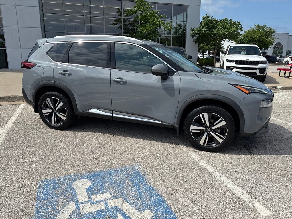 2021 Nissan Rogue SL