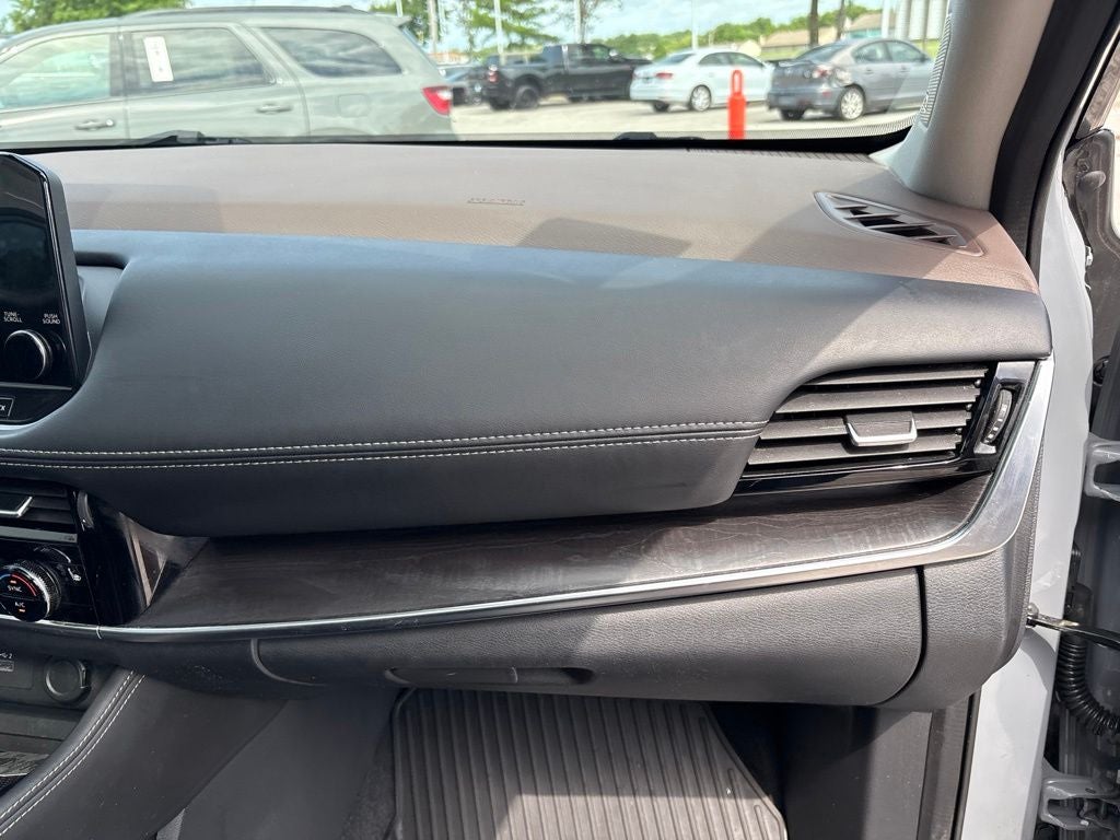 2021 Nissan Rogue SL