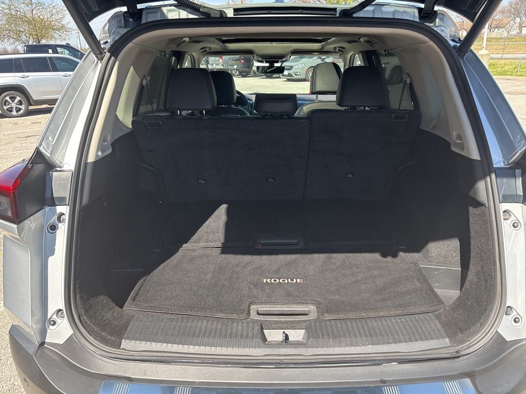 2022 Nissan Rogue SL