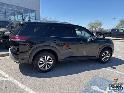 2025 Nissan Pathfinder SL FWD