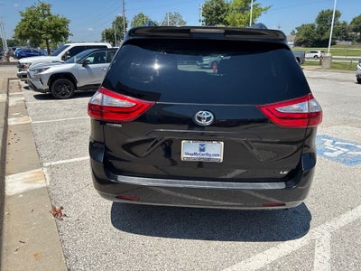 2017 Toyota Sienna LE 8 Passenger
