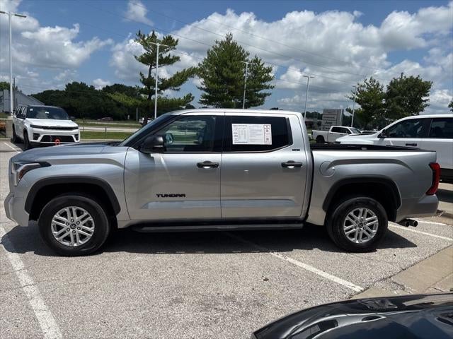 2022 Toyota Tundra SR5