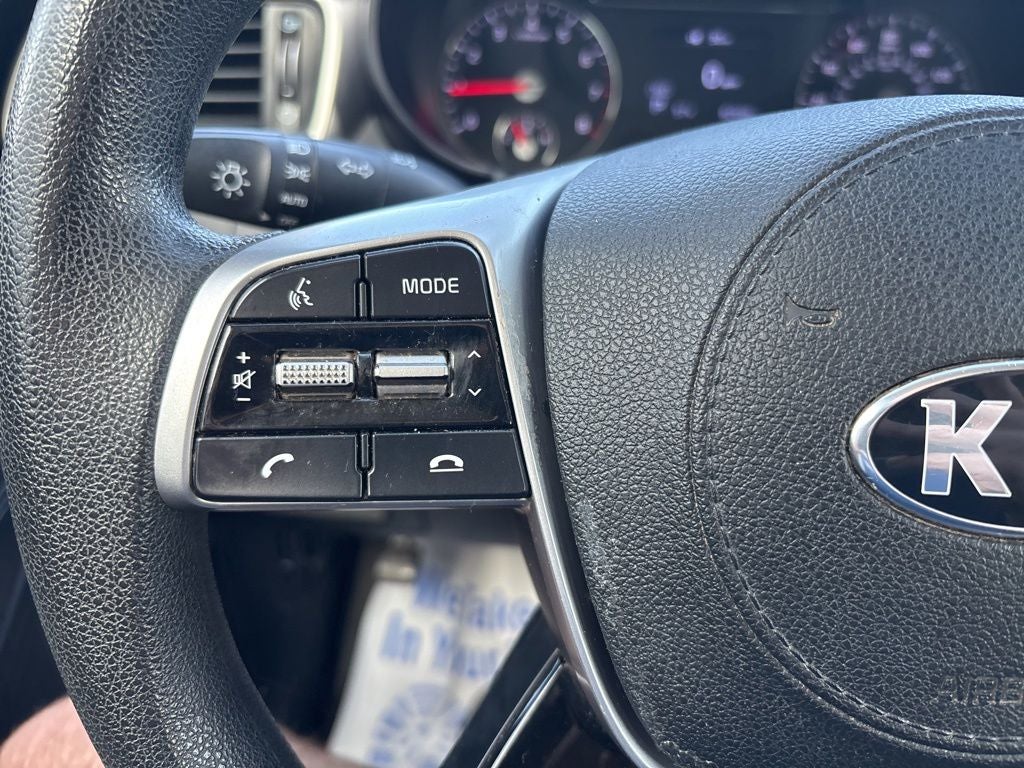 2020 Kia Sorento LX