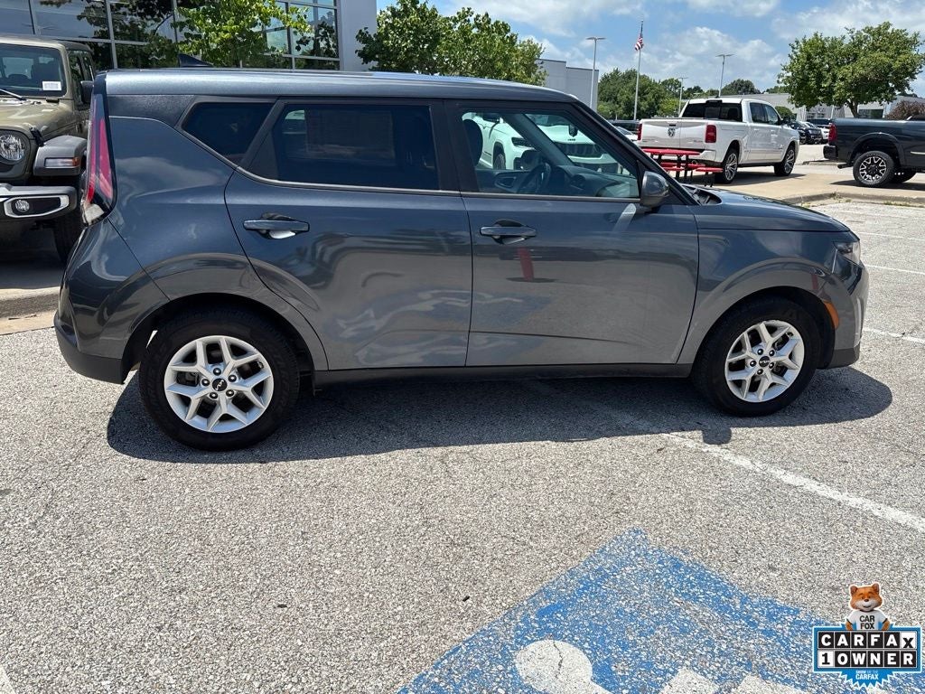 2024 Kia Soul LX