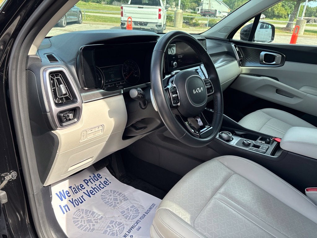 2023 Kia Sorento Hybrid EX