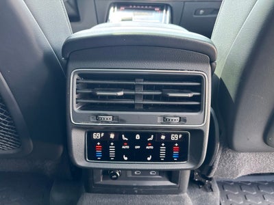 2022 Audi Q7 Prestige 55 TFSI quattro Tiptronic