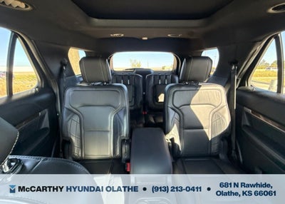 2017 Ford Explorer Platinum