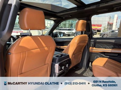 2024 Ford Expedition Platinum