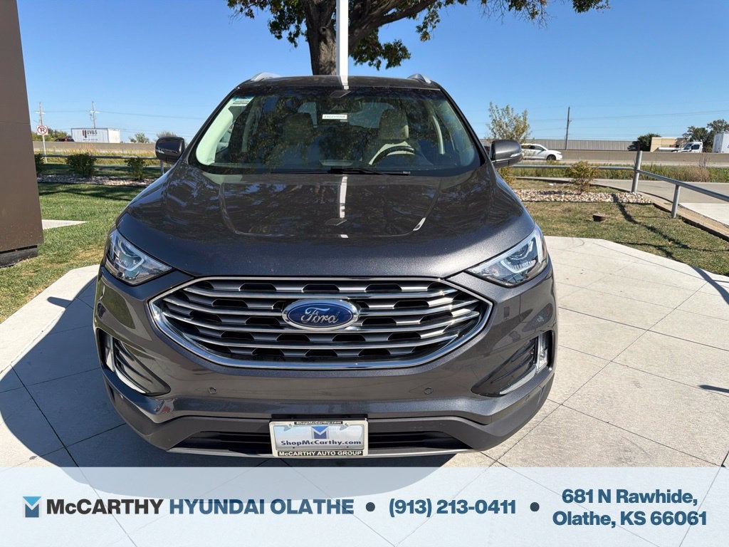 2020 Ford Edge Titanium