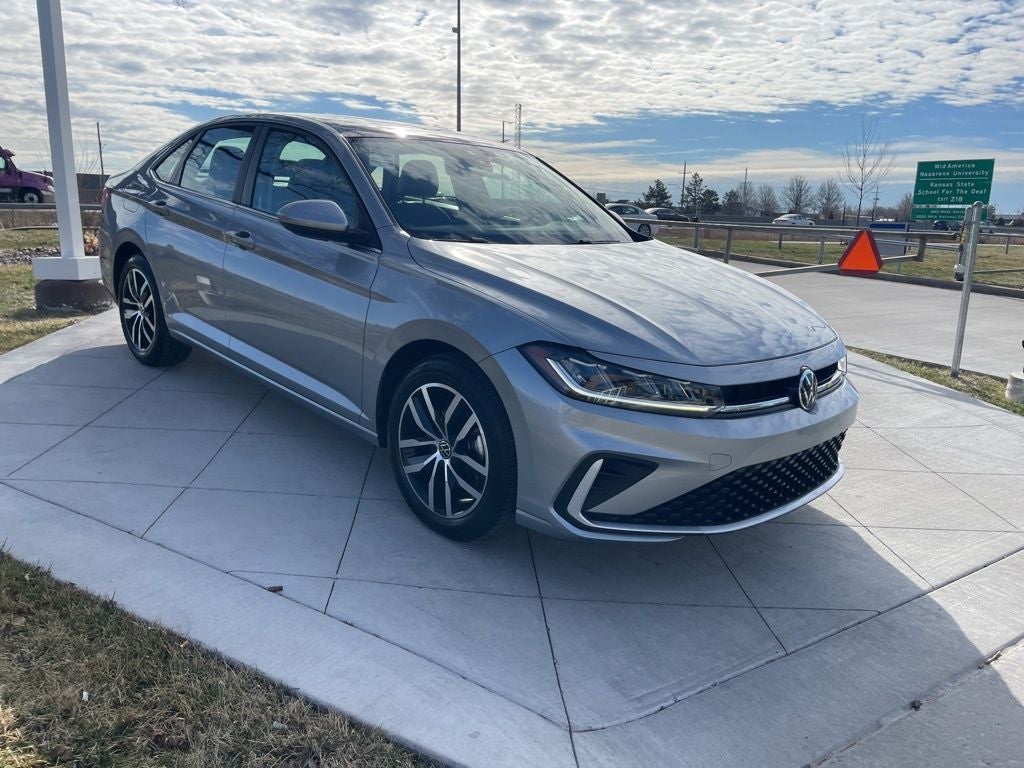 2025 Volkswagen Jetta 1.5T SE
