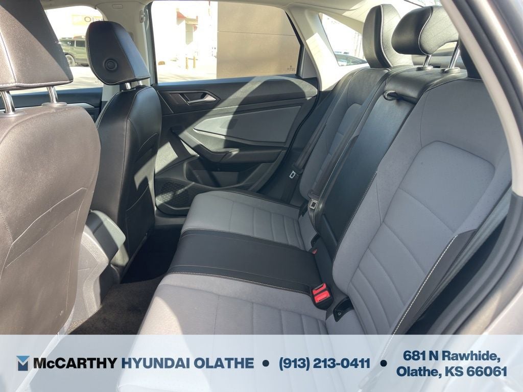 2025 Volkswagen Jetta 1.5T SE