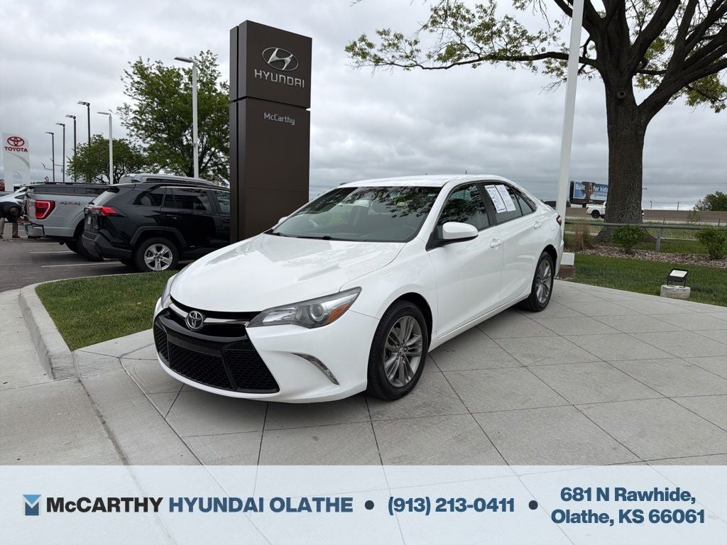 2017 Toyota Camry SE