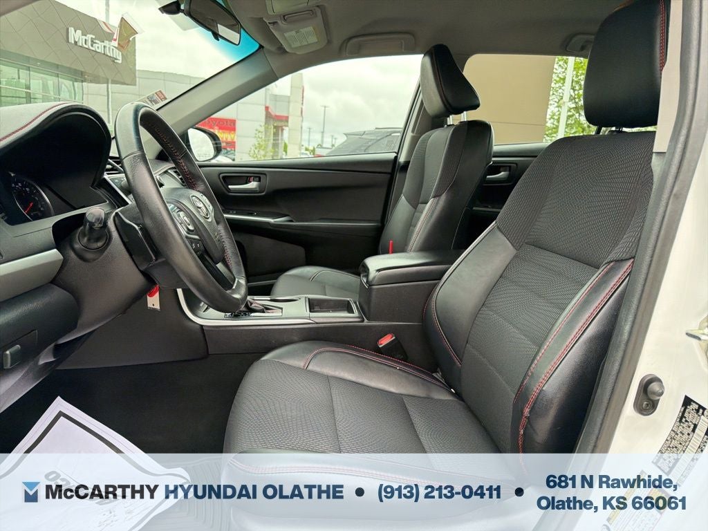 2017 Toyota Camry SE