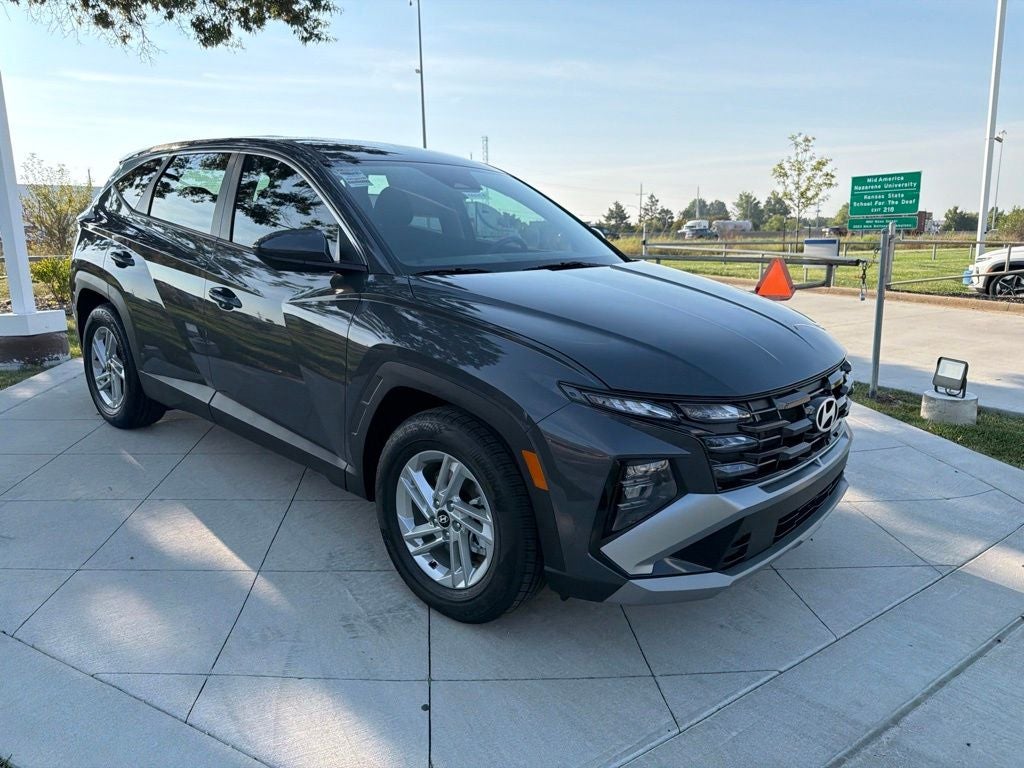 2025 Hyundai TUCSON SE