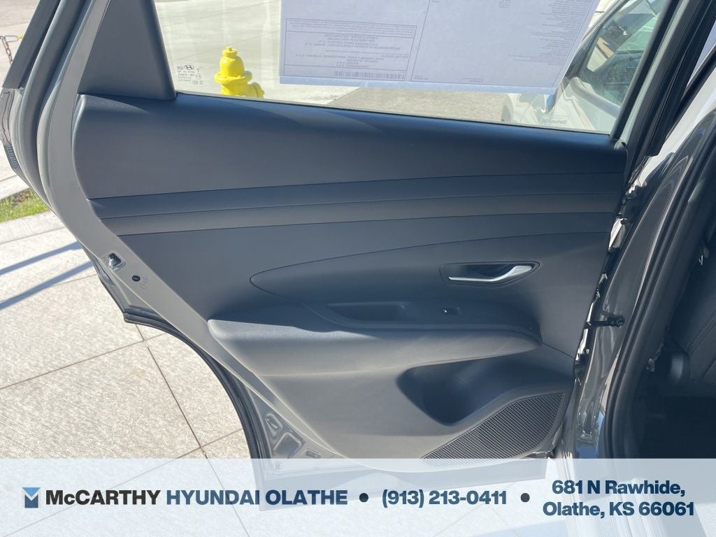 2026 Hyundai TUCSON SE
