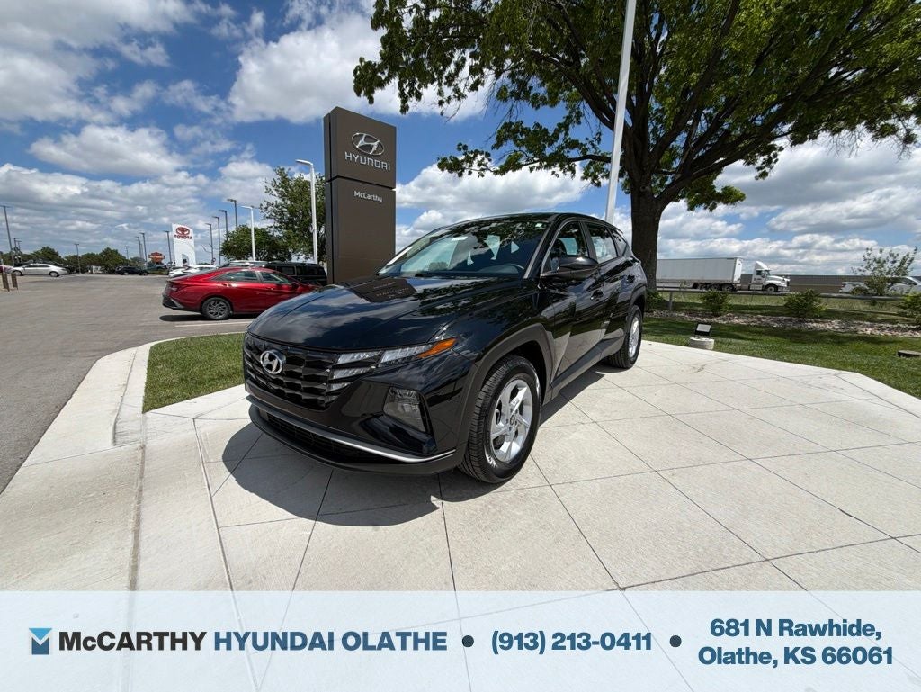 2023 Hyundai TUCSON SE
