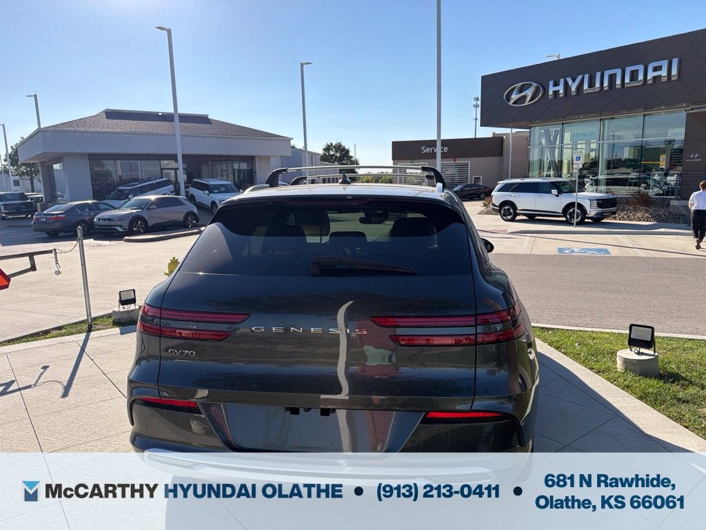 2025 Genesis Electrified GV70 Advanced