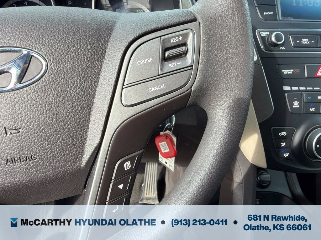 2017 Hyundai SANTA FE SPORT 2.4 Base
