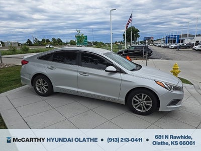 2016 Hyundai SONATA SE