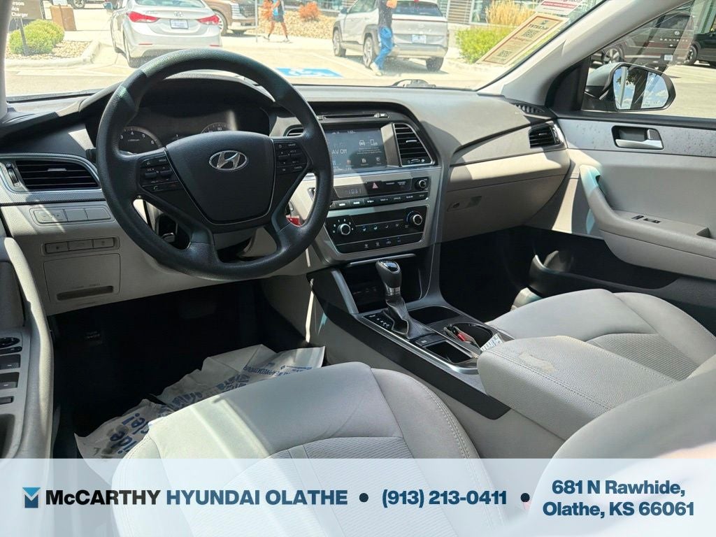 2016 Hyundai SONATA SE