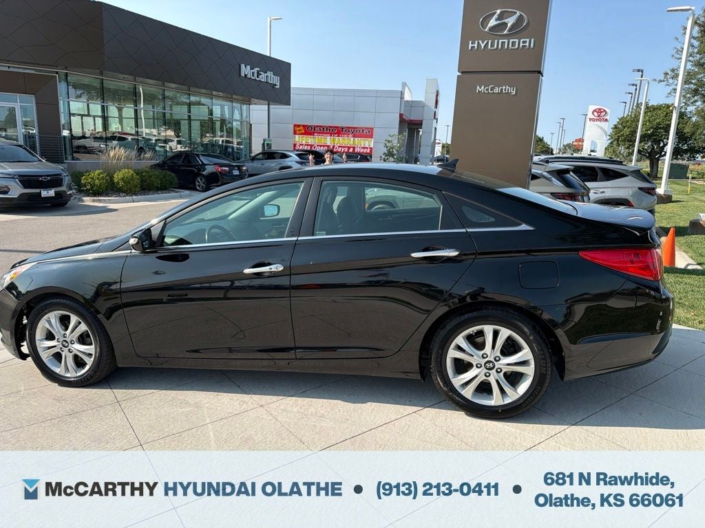 2011 Hyundai SONATA Limited