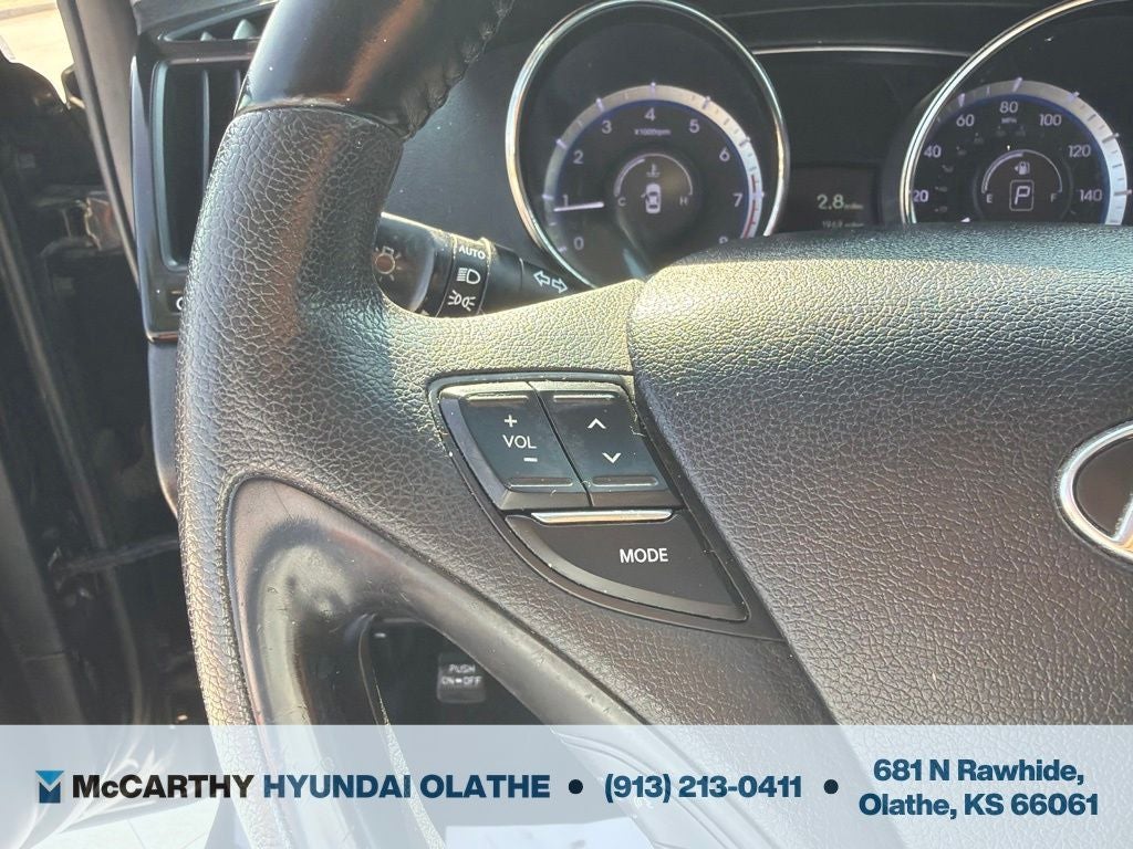 2011 Hyundai SONATA Limited