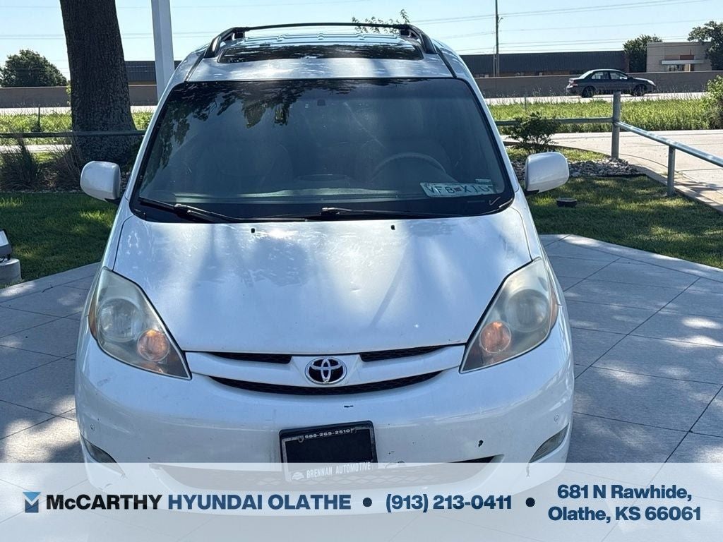 2009 Toyota Sienna XLE
