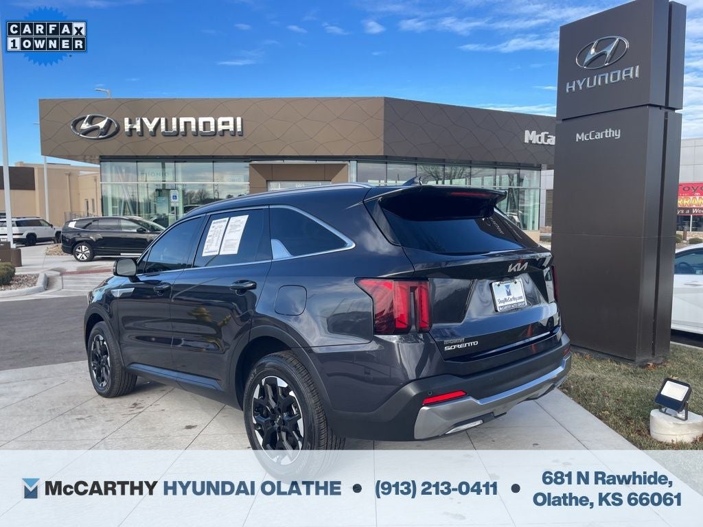 2025 Kia Sorento S