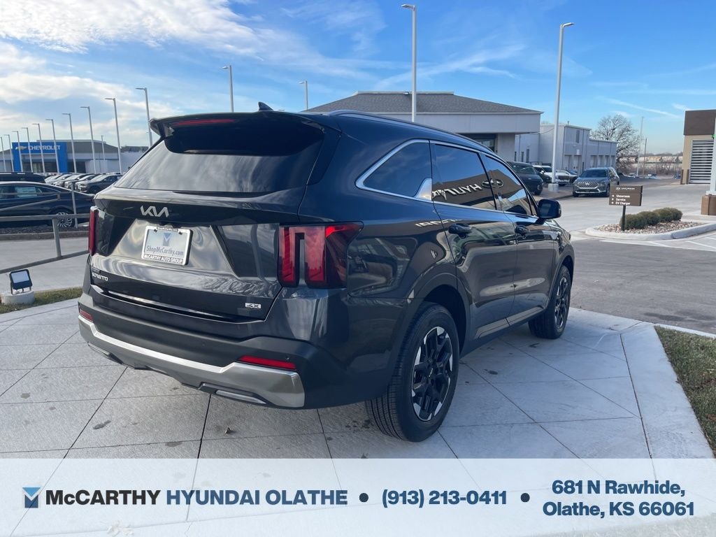 2025 Kia Sorento S