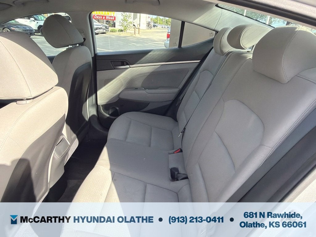 2017 Hyundai ELANTRA SE
