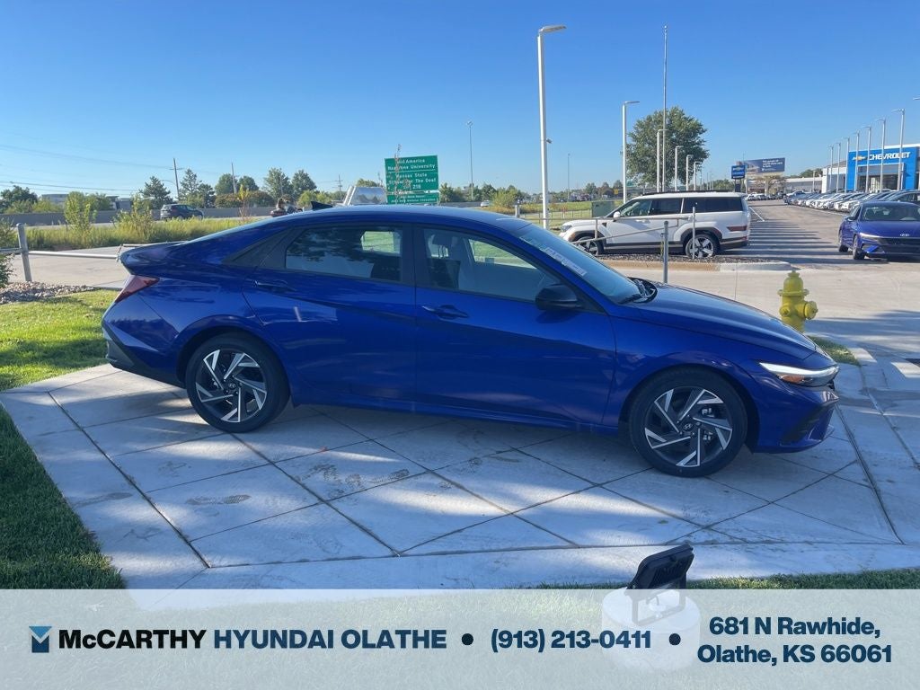 2025 Hyundai ELANTRA SEL Sport