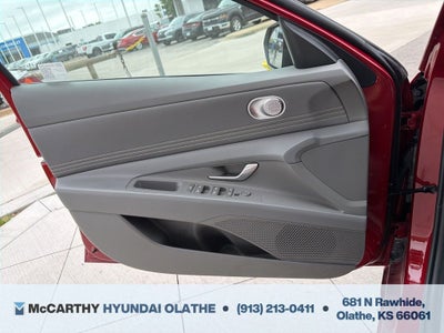 2025 Hyundai ELANTRA SEL Sport