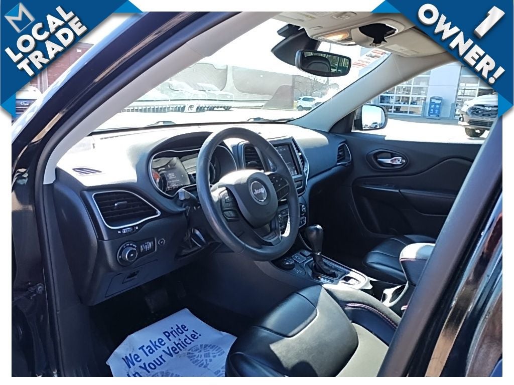 2022 Jeep Cherokee Trailhawk