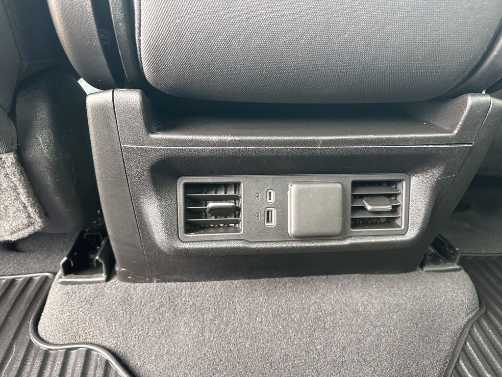 2024 Chevrolet Silverado 1500 LT LT1