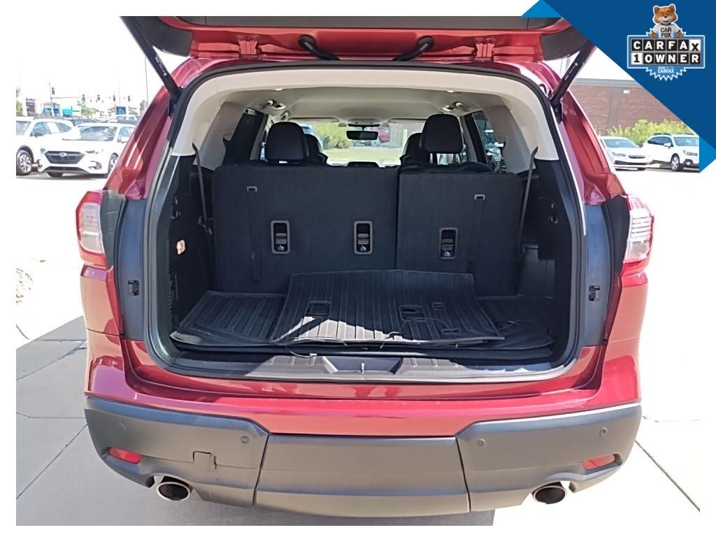 2022 Subaru Ascent Limited 8 PASSENGER