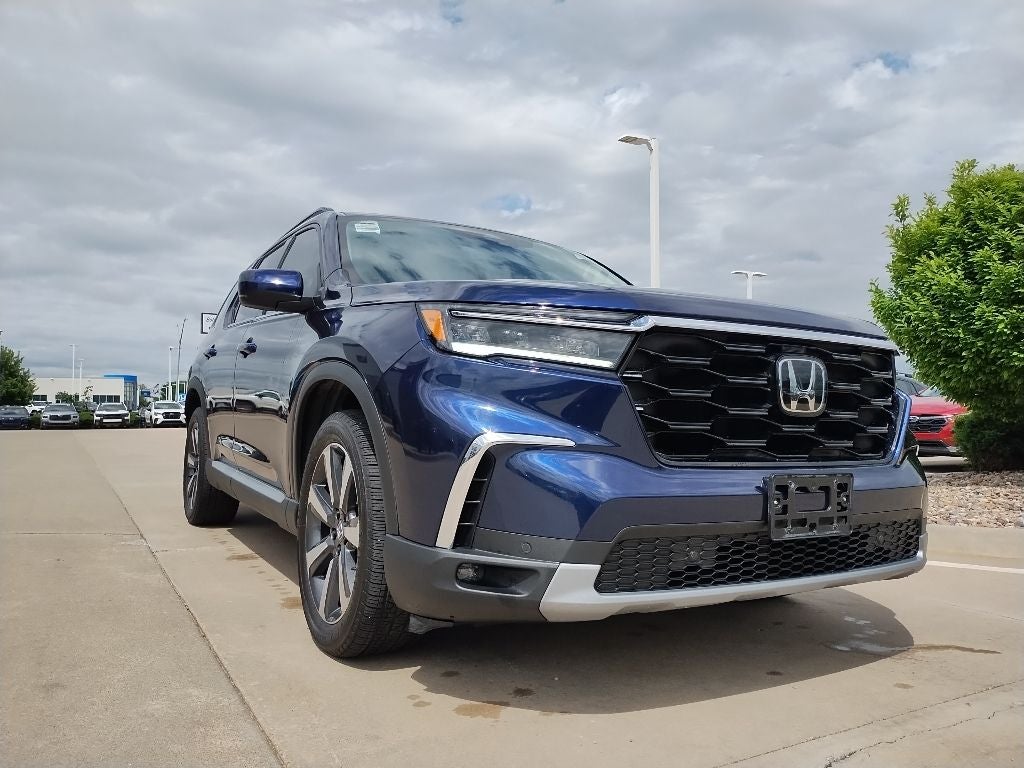 2023 Honda Pilot Touring