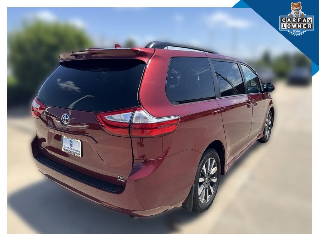2018 Toyota Sienna LE 7 Passenger
