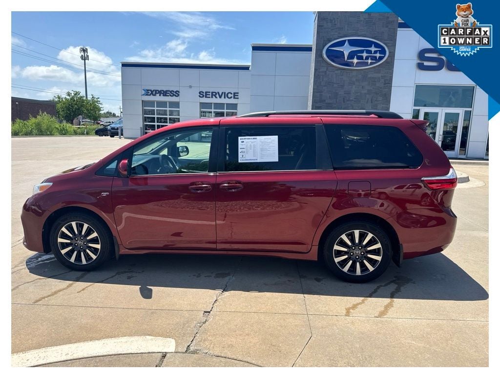 2018 Toyota Sienna LE 7 Passenger