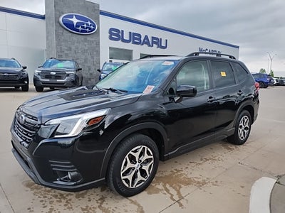 2022 Subaru Forester Premium