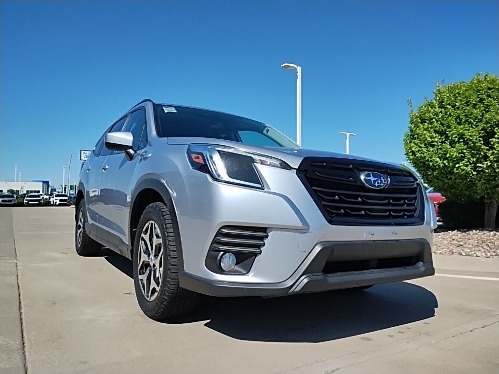 2022 Subaru Forester Premium